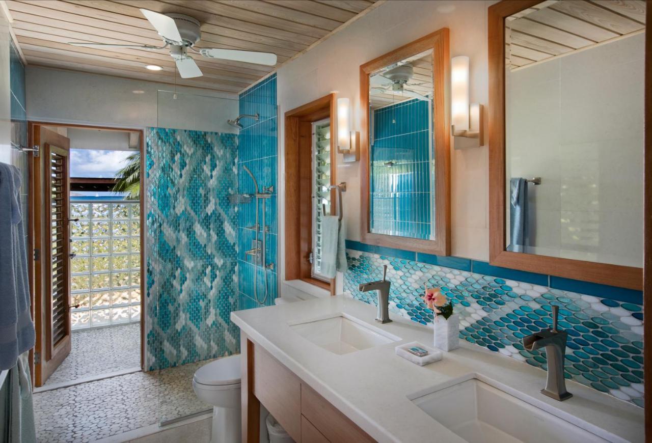 Beachcomber Villa Спениш Таун Екстериор снимка